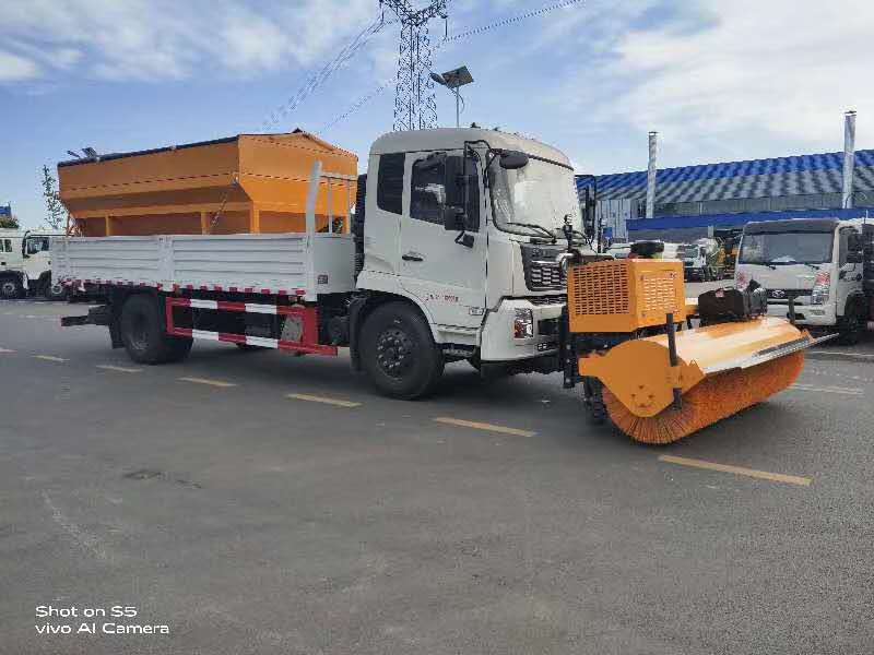 東風天錦除雪車